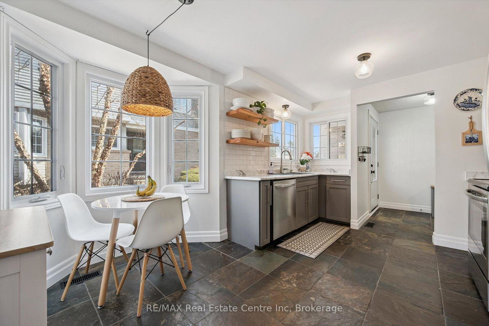 106-woodlawn-road-e-guelph-ontario-x13636666
