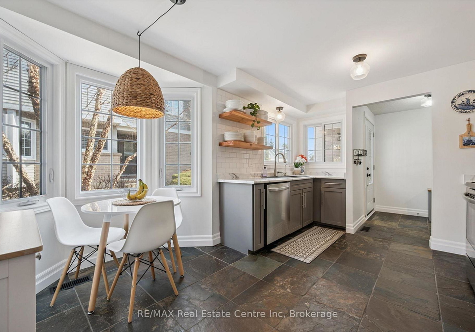 106-woodlawn-road-e-guelph-ontario-x13636666