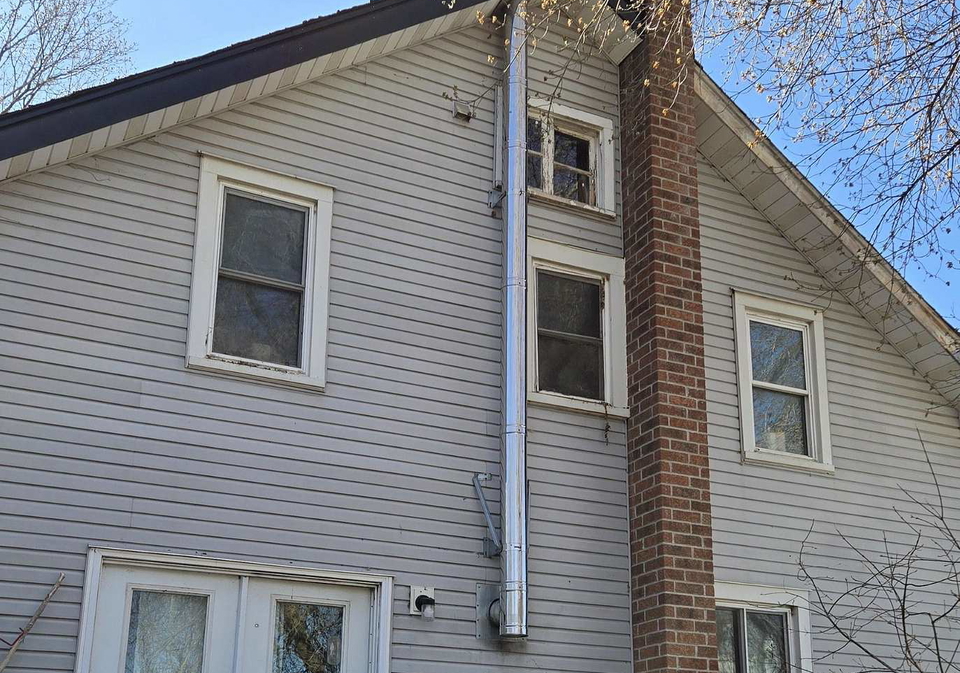 24-centre-street-n-edwardsburghcardinal-ontario-x13636838
