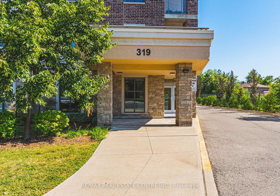 319-highway-8-road-hamilton-ontario-x13636880
