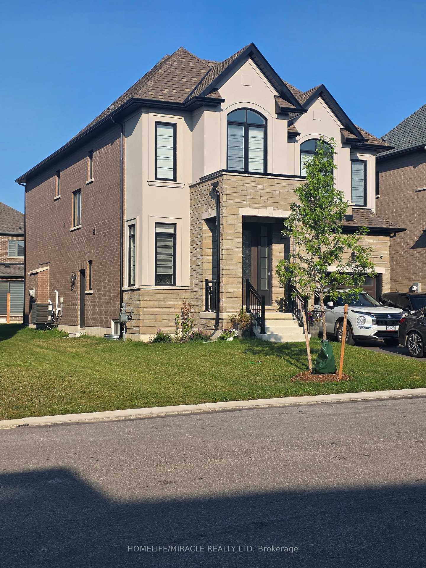 229-hardwood-avenue-woodstock-ontario-x13637094