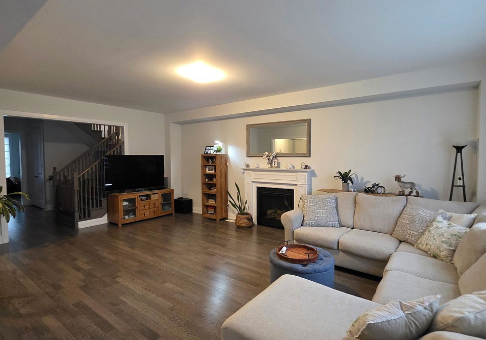 229-hardwood-avenue-woodstock-ontario-x13637094