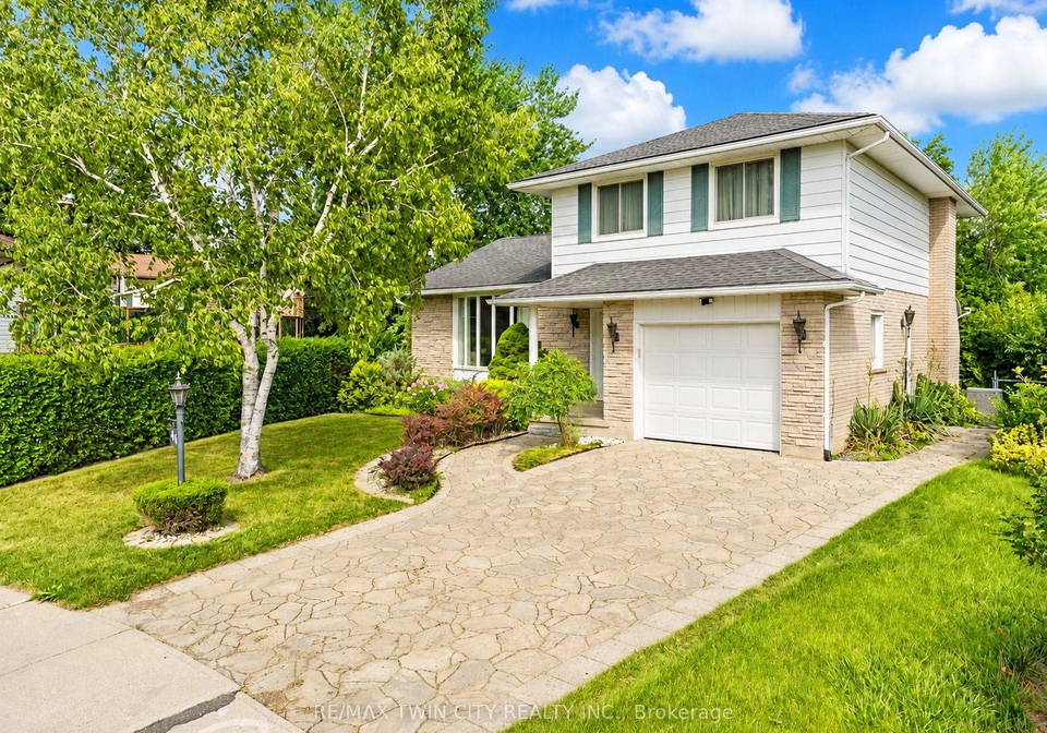 46-lombardy-court-kitchener-ontario-x13637182