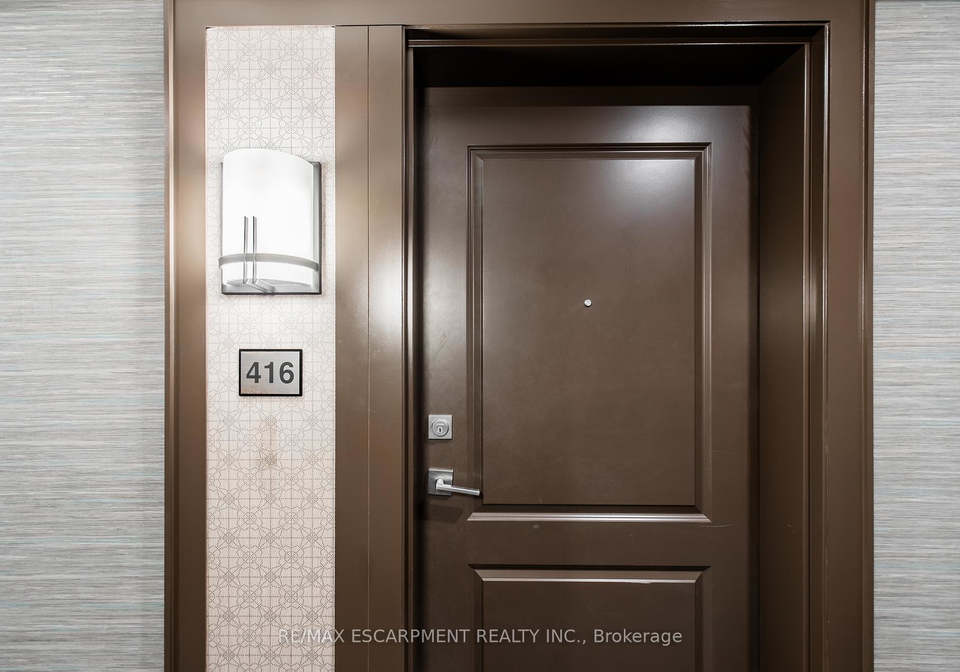 450-dundas-street-e-hamilton-ontario-x13637190
