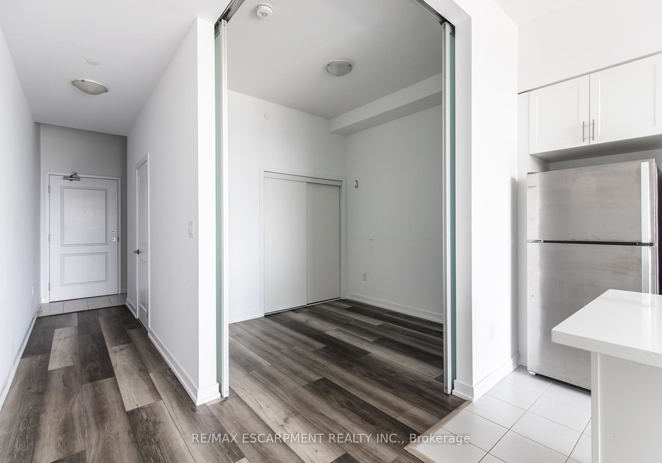 450-dundas-street-e-hamilton-ontario-x13637190