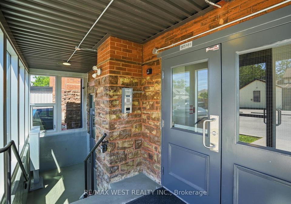405-merritt-street-st-catharines-ontario-x13637266