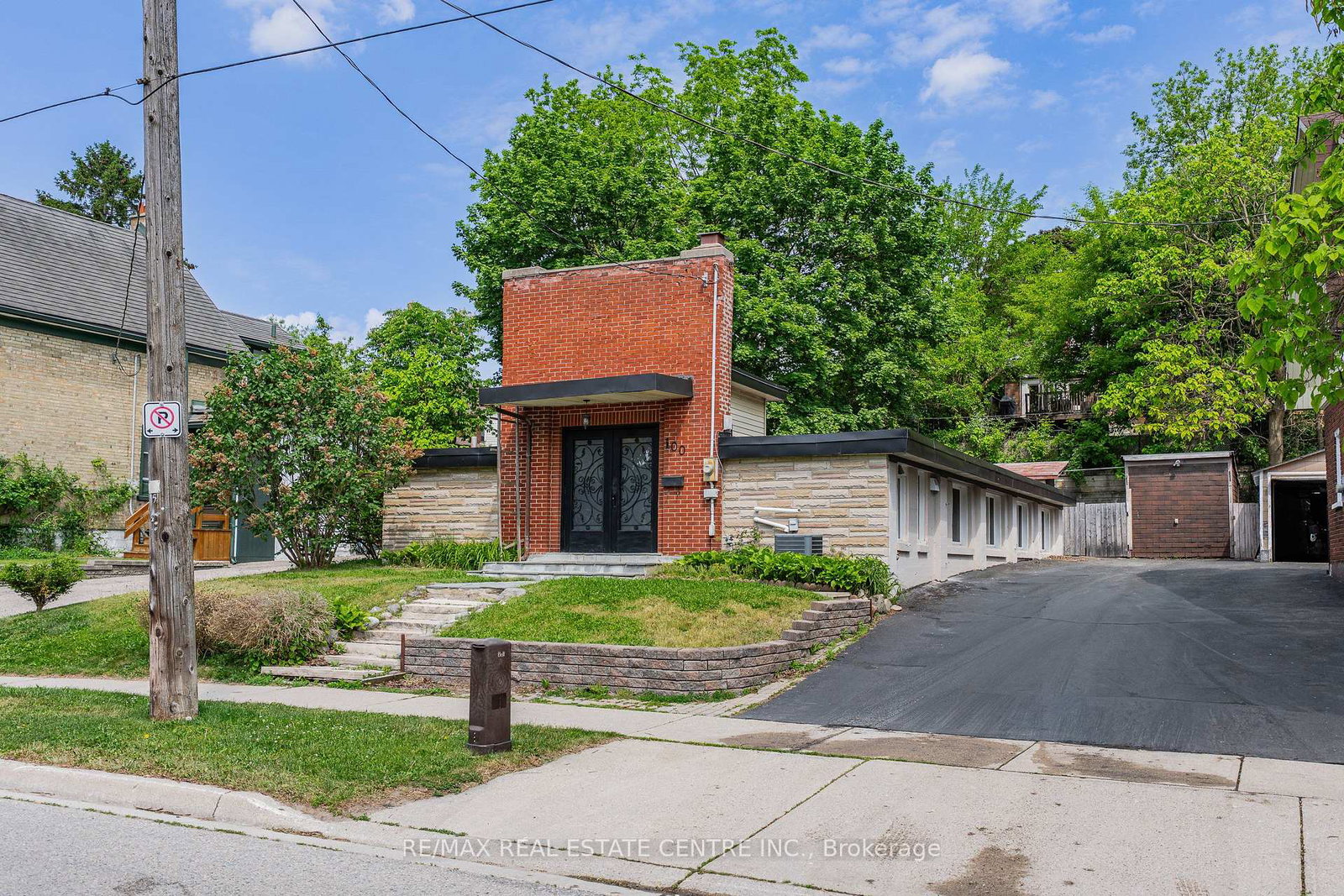 100-mansion-street-kitchener-ontario-x13637492