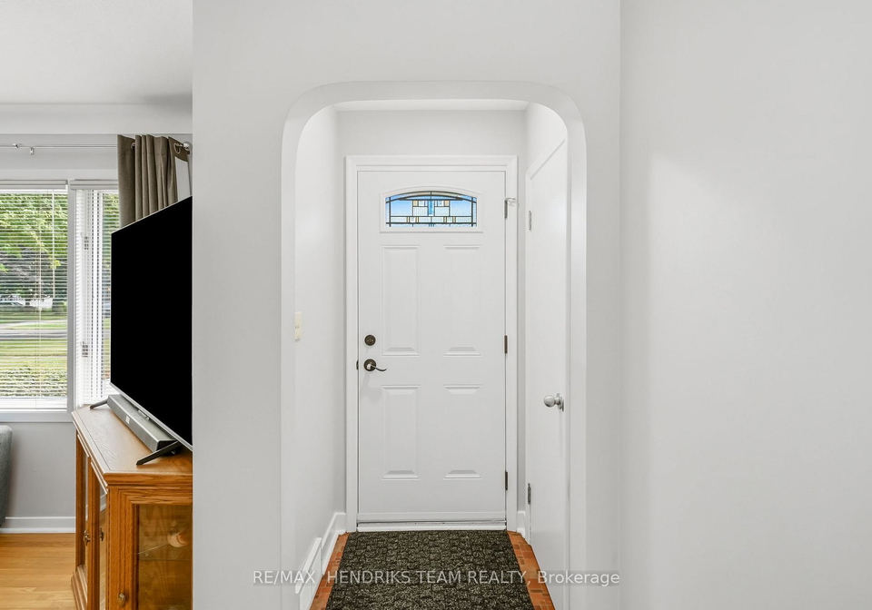 33-nickerson-avenue-st-catharines-ontario-x13637654