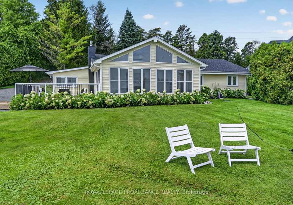 1637-county-road-2-edwardsburghcardinal-ontario-x13637720