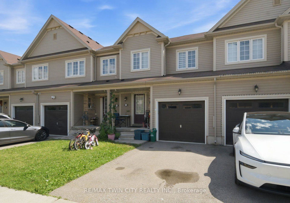 32-cole-crescent-brantford-ontario-x13637850