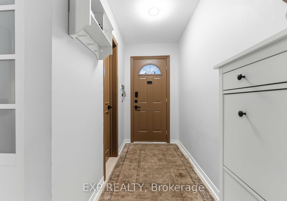 2078-orient-park-drive-ottawa-ontario-x13637934