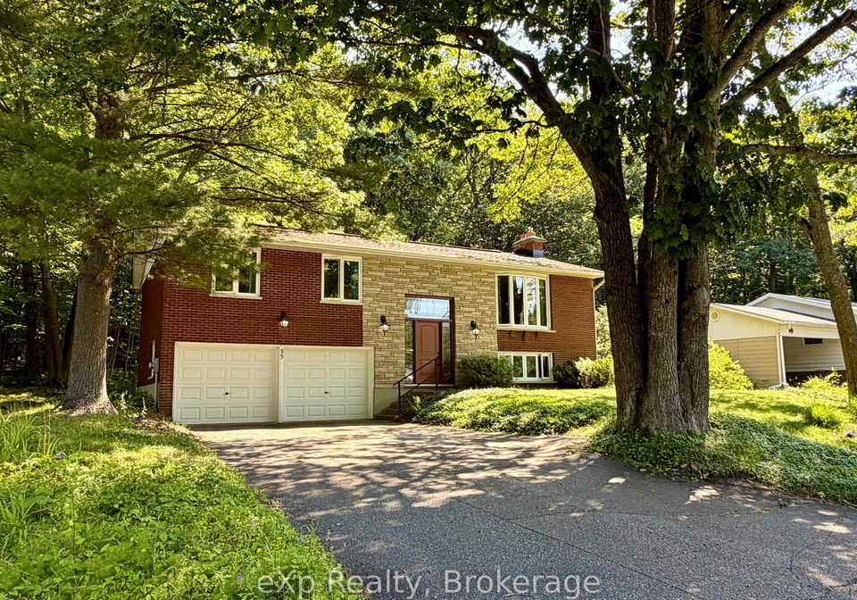 55-wilshier-boulevard-bracebridge-ontario-x13638036