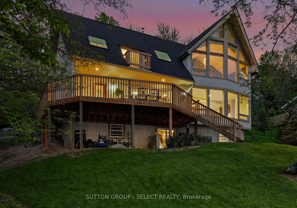 5284-cliff-road-lambton-shores-ontario-x13638172