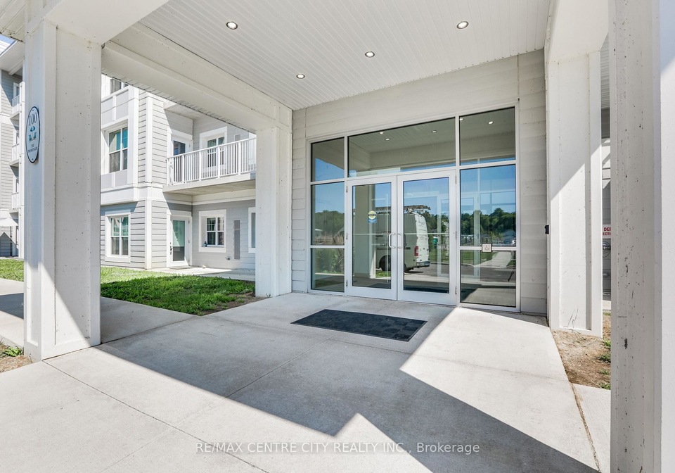 100-the-promenade-central-elgin-ontario-x13638180
