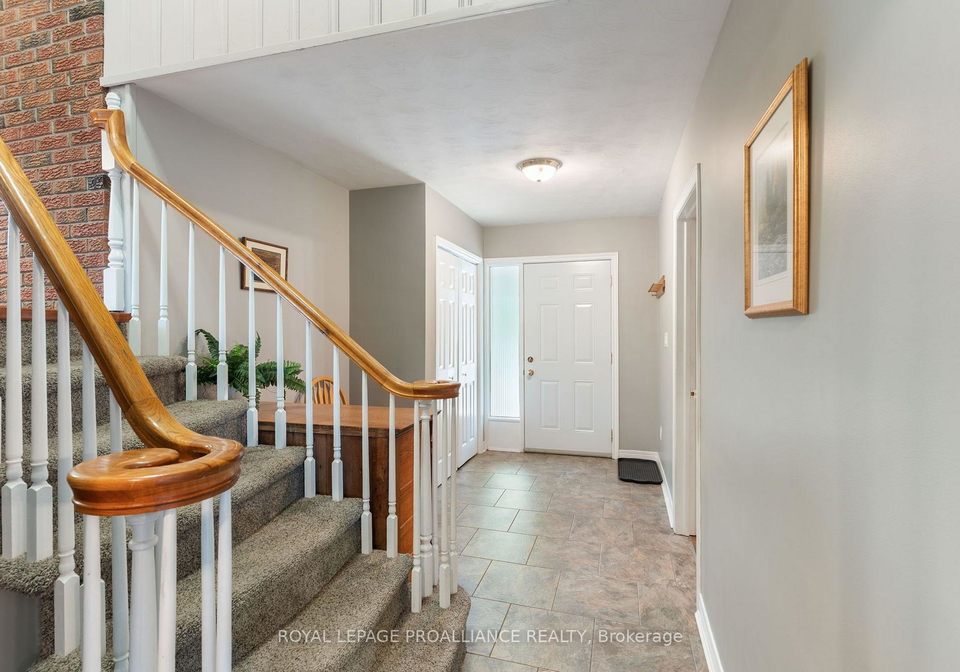 1321-county-road-2-w-leeds-and-the-thousand-islands-ontario-x13638186