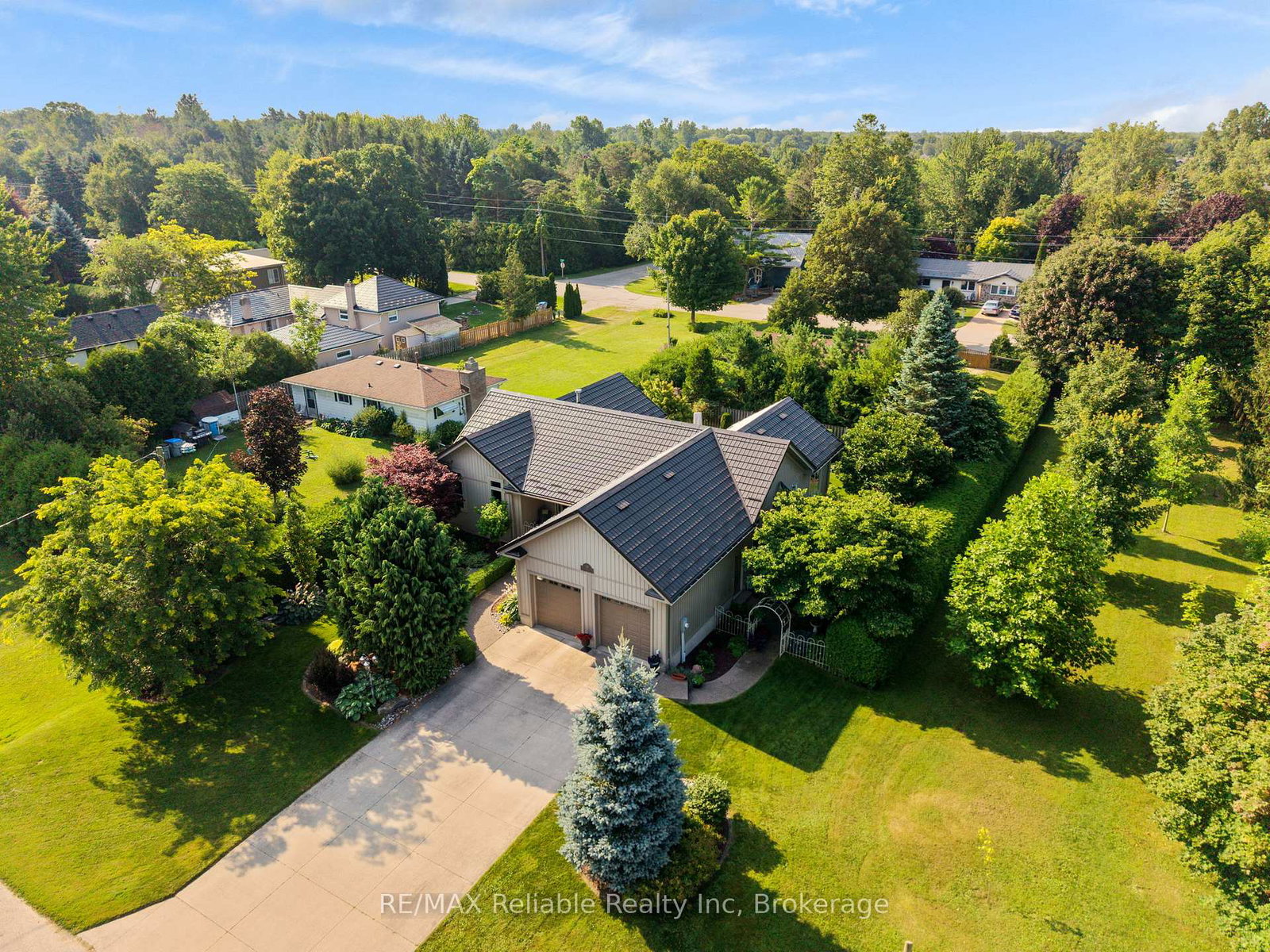 54-victoria-street-bluewater-ontario-x13638194