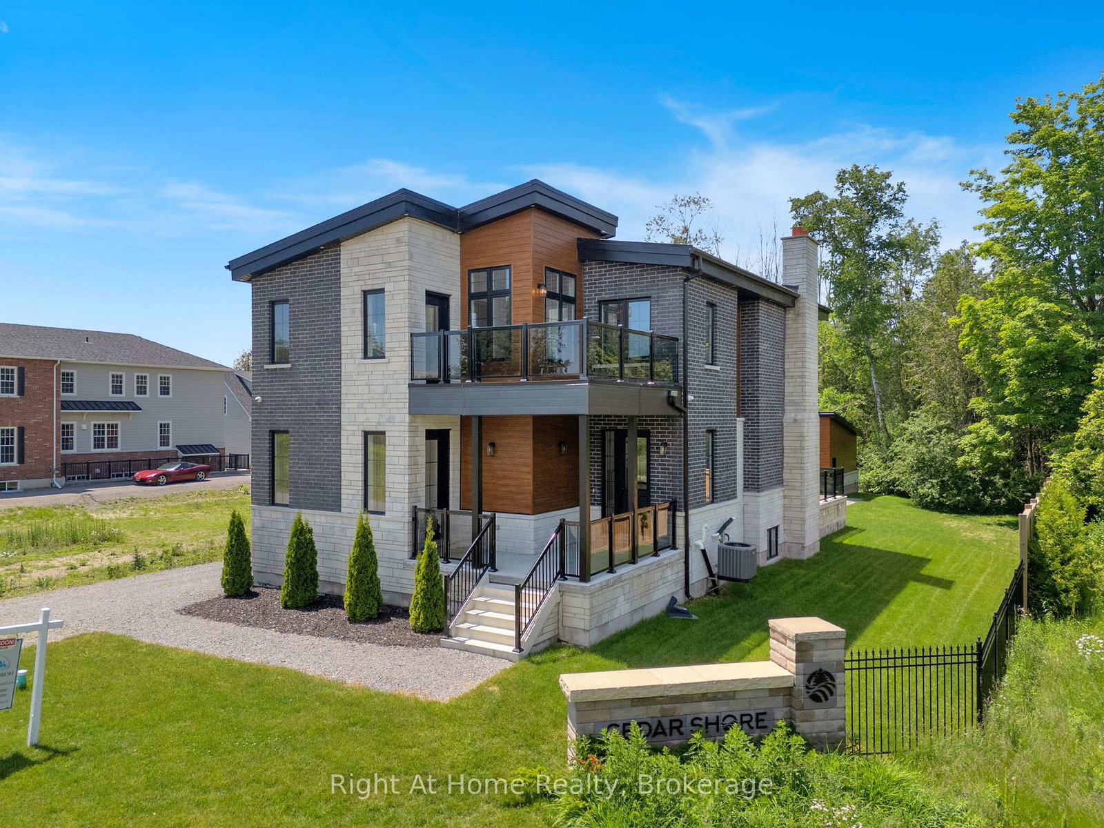 213-suzanne-mess-boulevard-cobourg-ontario-x13638208