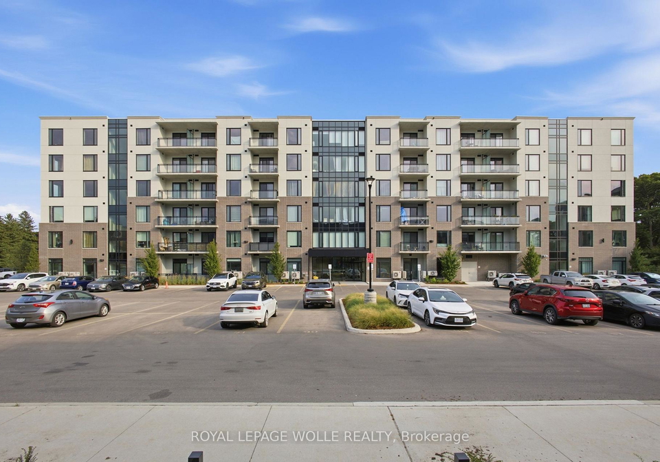 107-roger-street-waterloo-ontario-x13638310