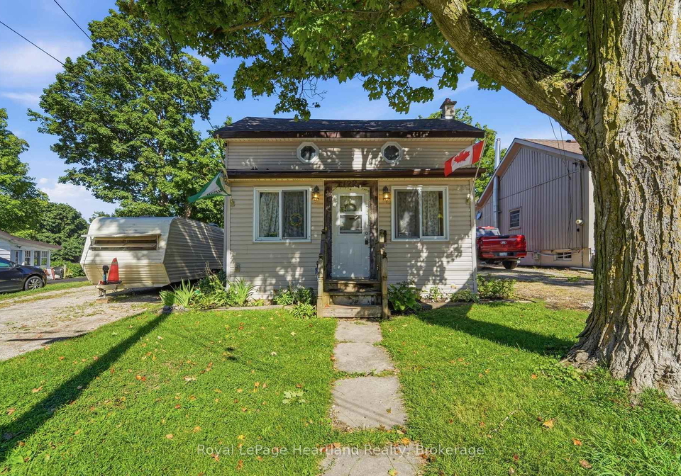122-fulton-street-central-huron-ontario-x13638540