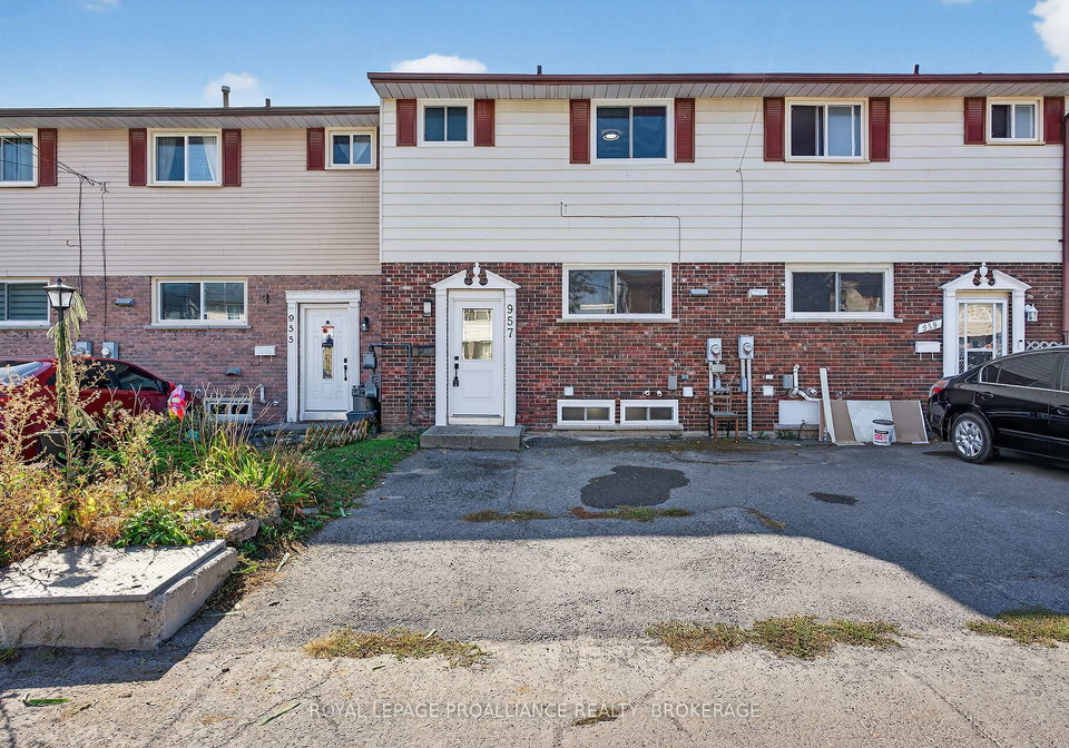 957-oakview-avenue-kingston-ontario-x13638558