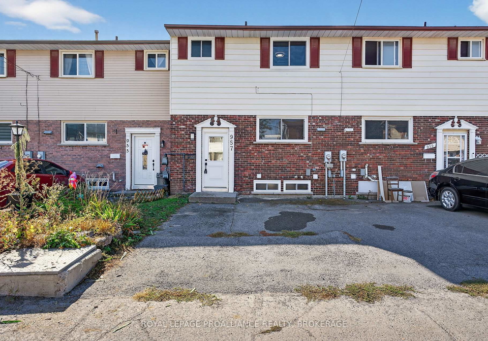 957-oakview-avenue-kingston-ontario-x13638558