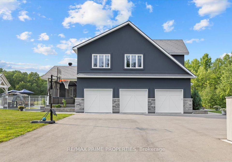 2440-emmett-road-ottawa-ontario-x13638584