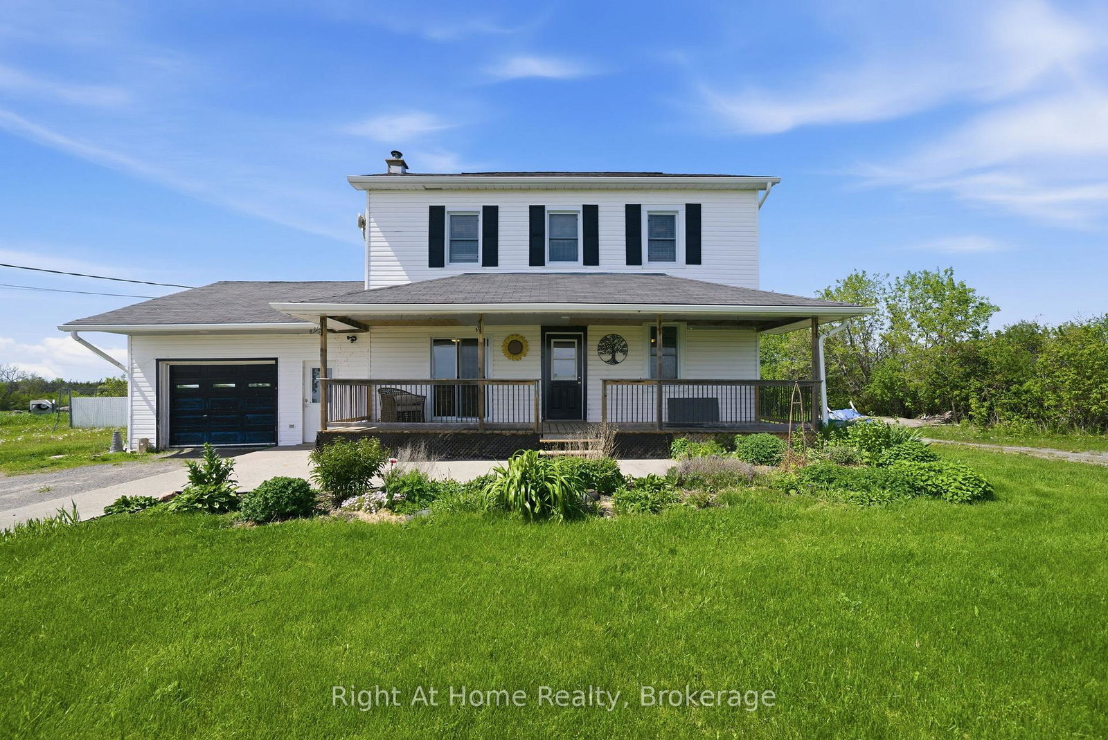 660-county-road-19-prince-edward-county-ontario-x13638630