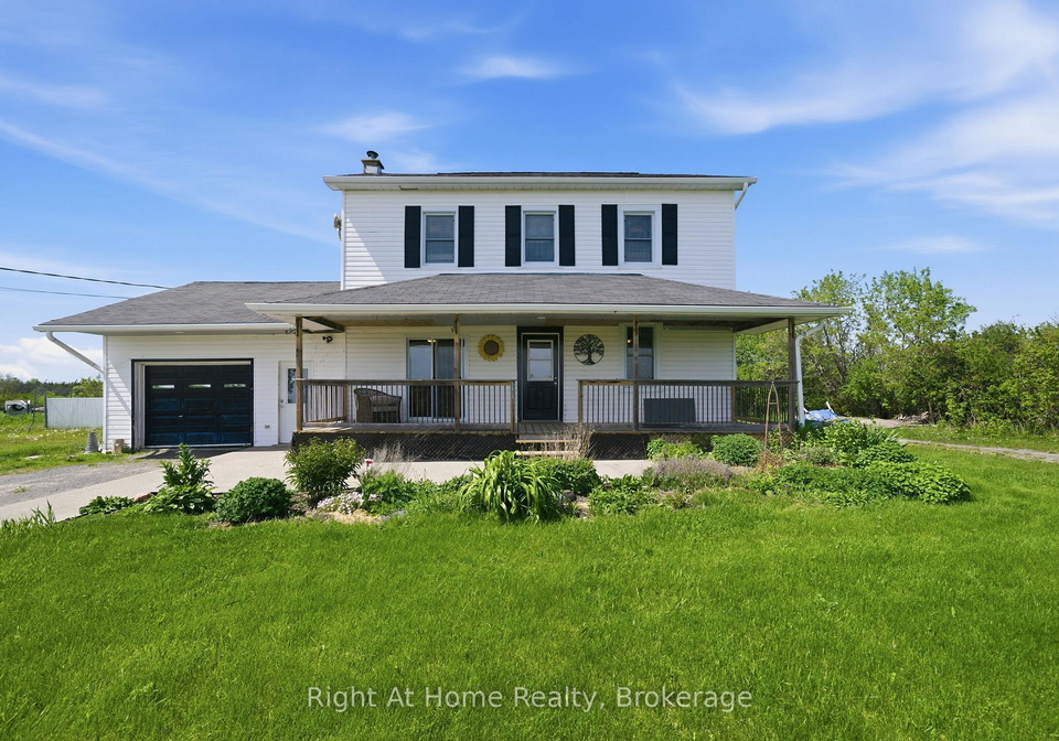 660-county-road-19-prince-edward-county-ontario-x13638630
