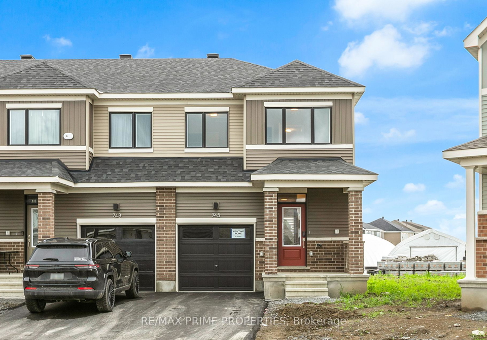 745-haflinger-row-ottawa-ontario-x13638902