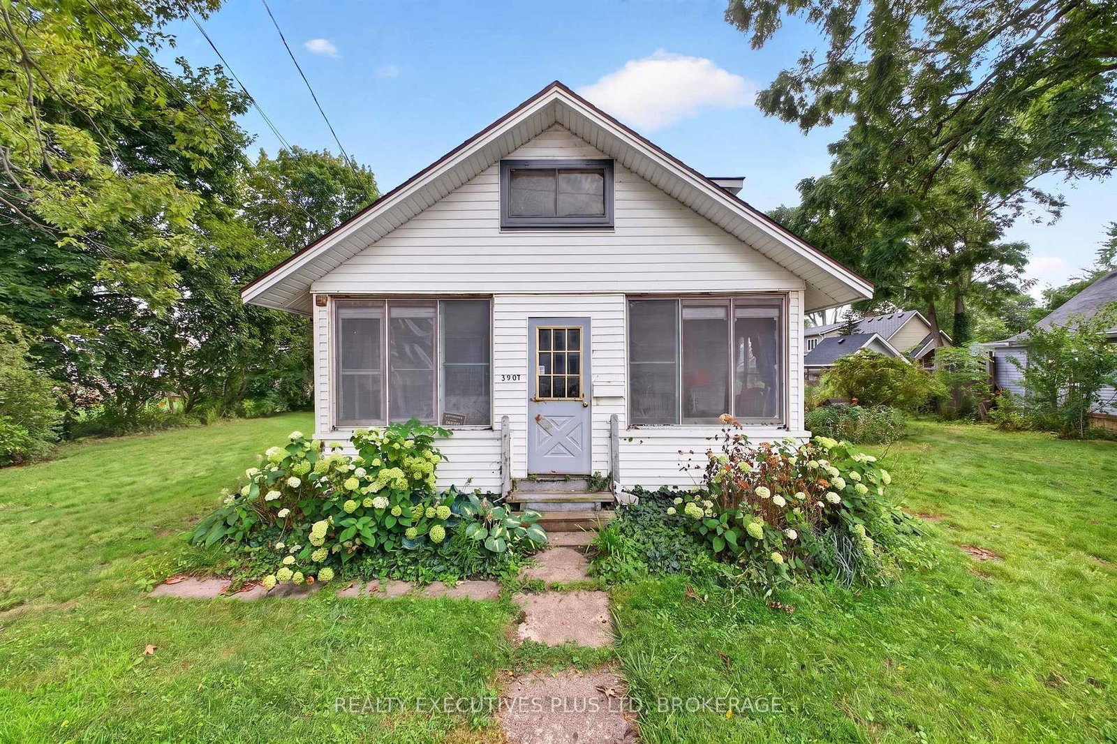 3907-alexandra-road-fort-erie-ontario-x13638994