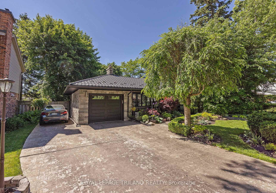 1152-ivanhill-road-london-north-ontario-x13639394
