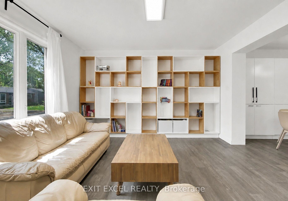 25-uxbridge-crescent-kanata-ontario-x13639418