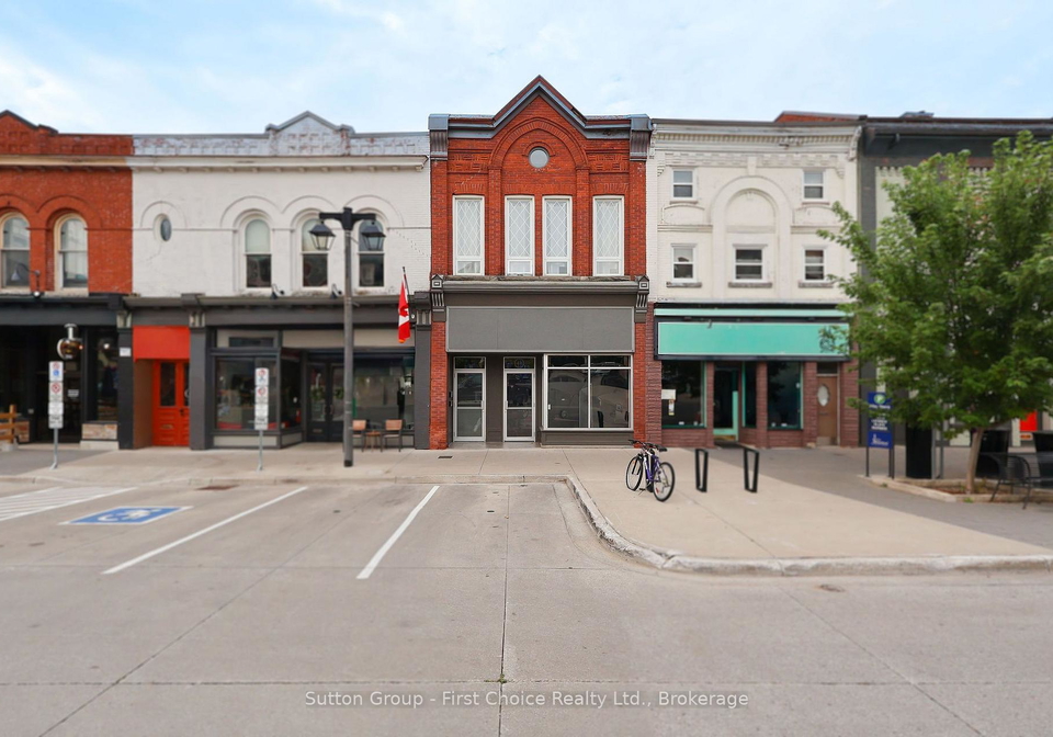 41-market-place-stratford-ontario-x13639500
