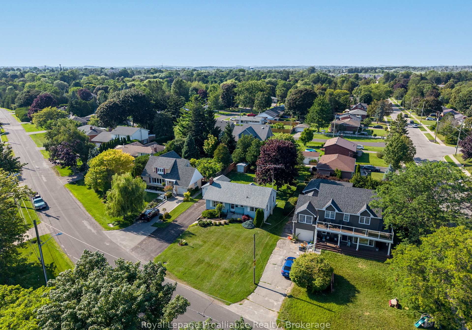 550-lakeshore-road-cobourg-ontario-x13639516