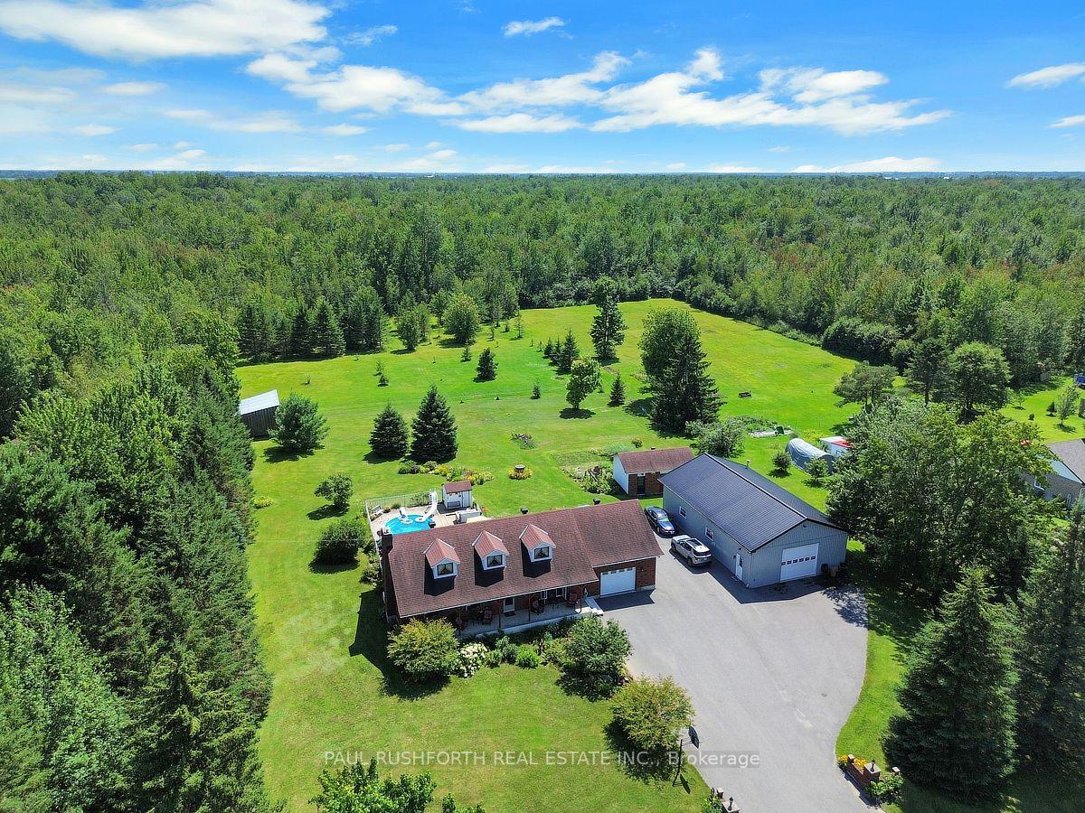 2362-russland-road-russell-ontario-x13639518