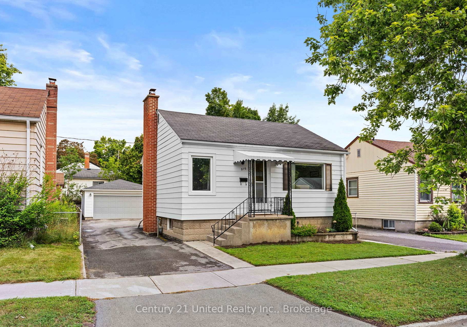 516-glengarry-avenue-peterborough-ontario-x13639624