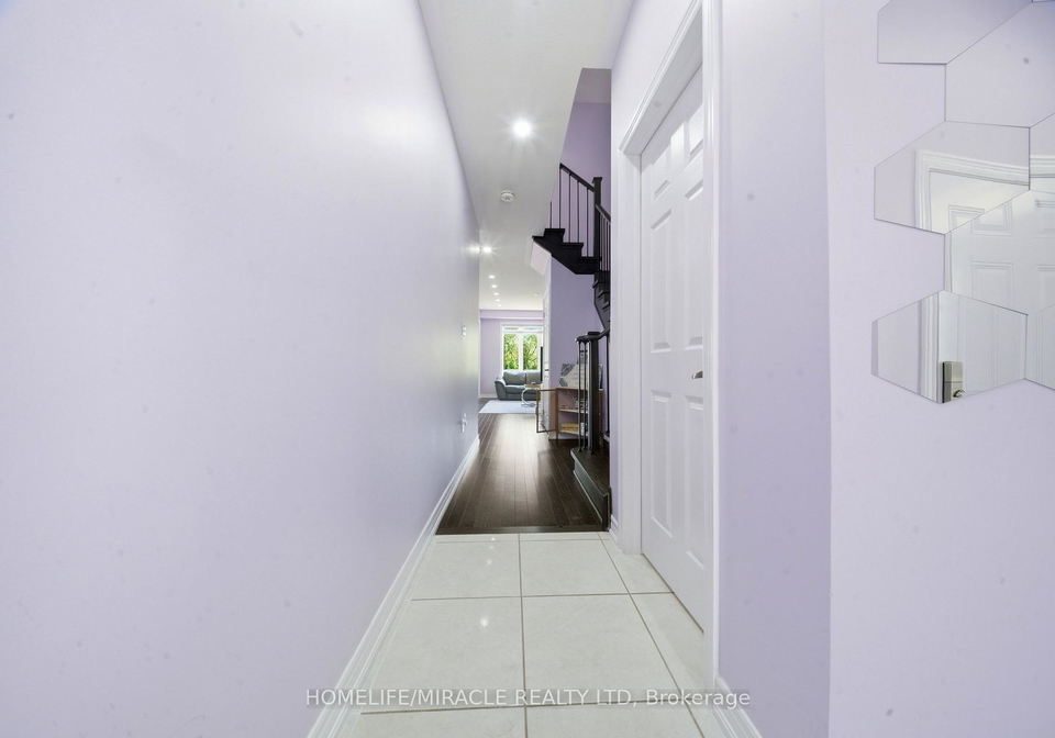 166-deerpath-drive-guelph-ontario-x13639634