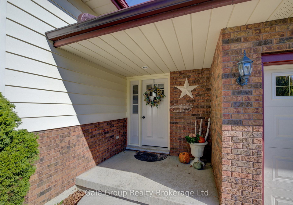 456-ojibway-street-woodstock-ontario-x13639680