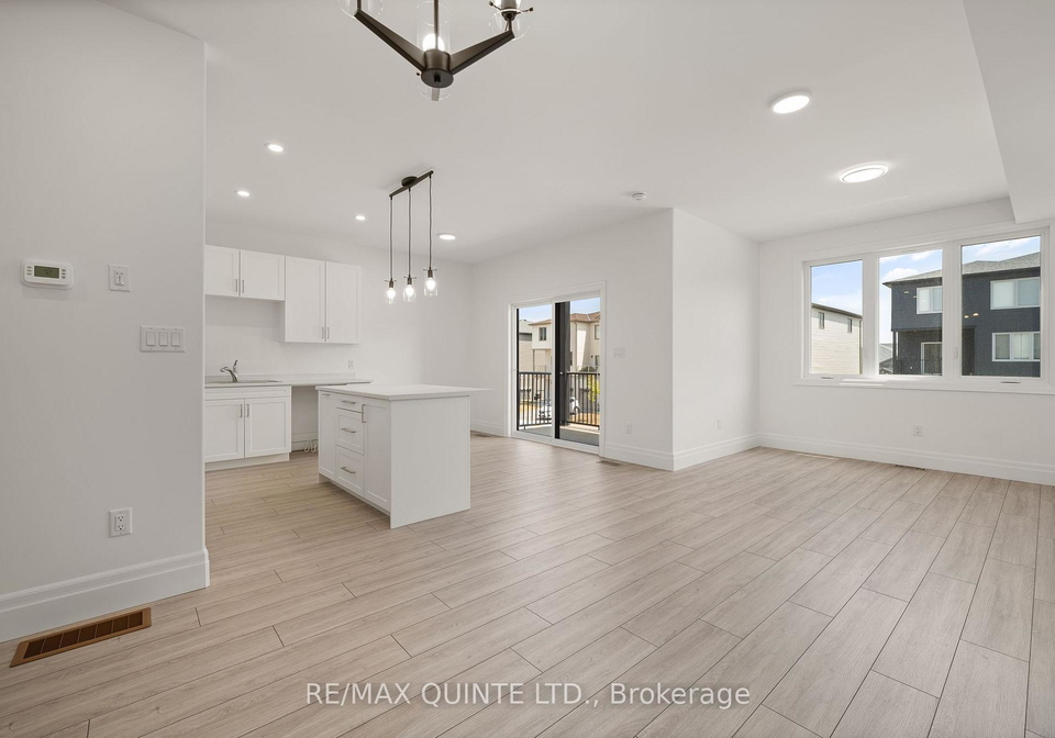 51-evans-street-prince-edward-county-ontario-x13639868