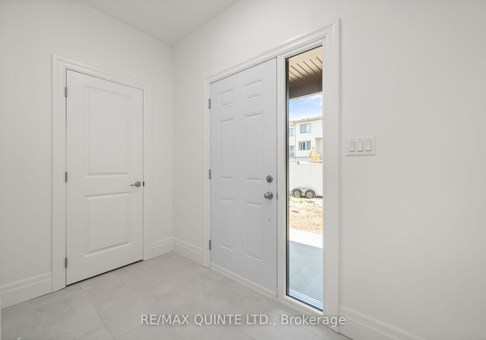 51-evans-street-prince-edward-county-ontario-x13639868
