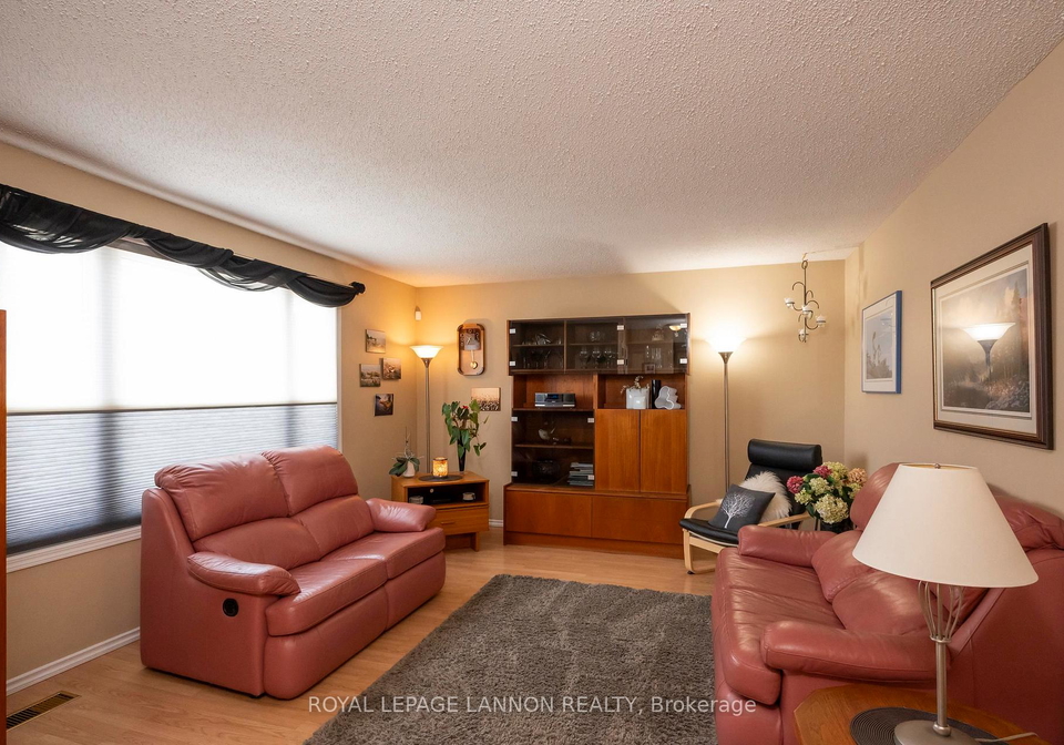 237-anten-st-thunder-bay-ontario-x13639896
