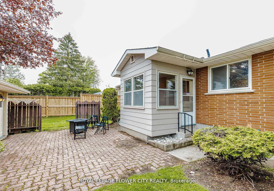 15-cumberland-crescent-london-north-ontario-x13640014