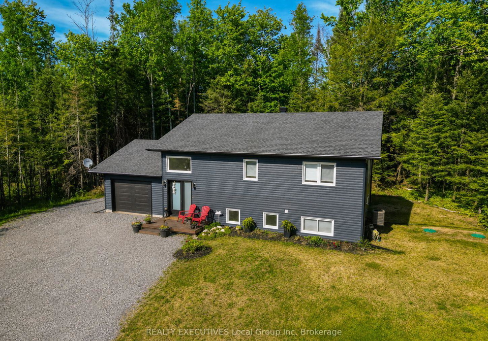 61-astor-street-s-east-ferris-ontario-x13640024