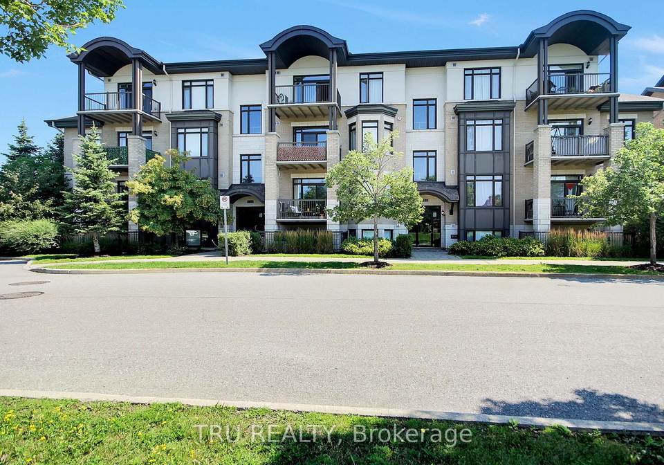655-beauparc-private-ottawa-ontario-x13640046