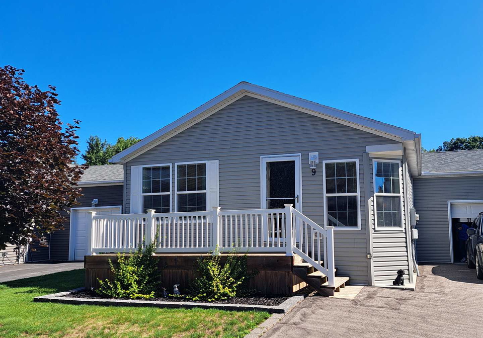 9-bond-street-strathroy-caradoc-ontario-x13640102