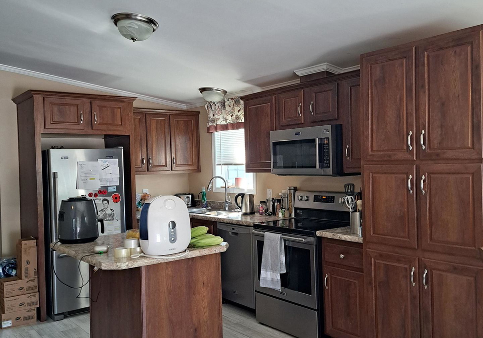 9-bond-street-strathroy-caradoc-ontario-x13640102