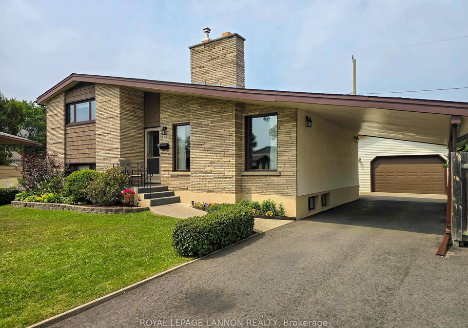 236-poplar-avenue-thunder-bay-ontario-x13640162