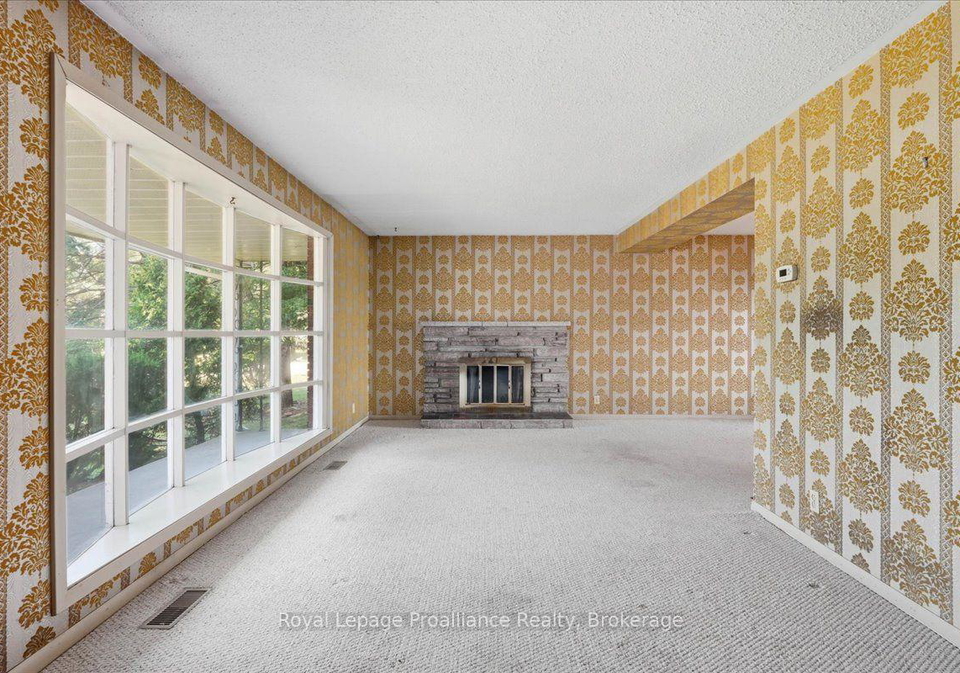 1658-old-highway-2-quinte-west-ontario-x13640206