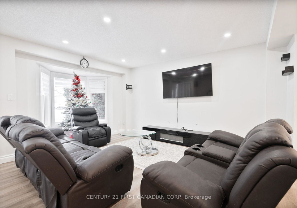 345-banbury-crescent-london-south-ontario-x13640216