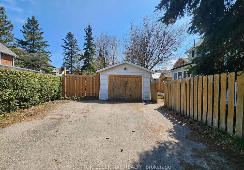 47-pearl-street-e-brockville-ontario-x13640246